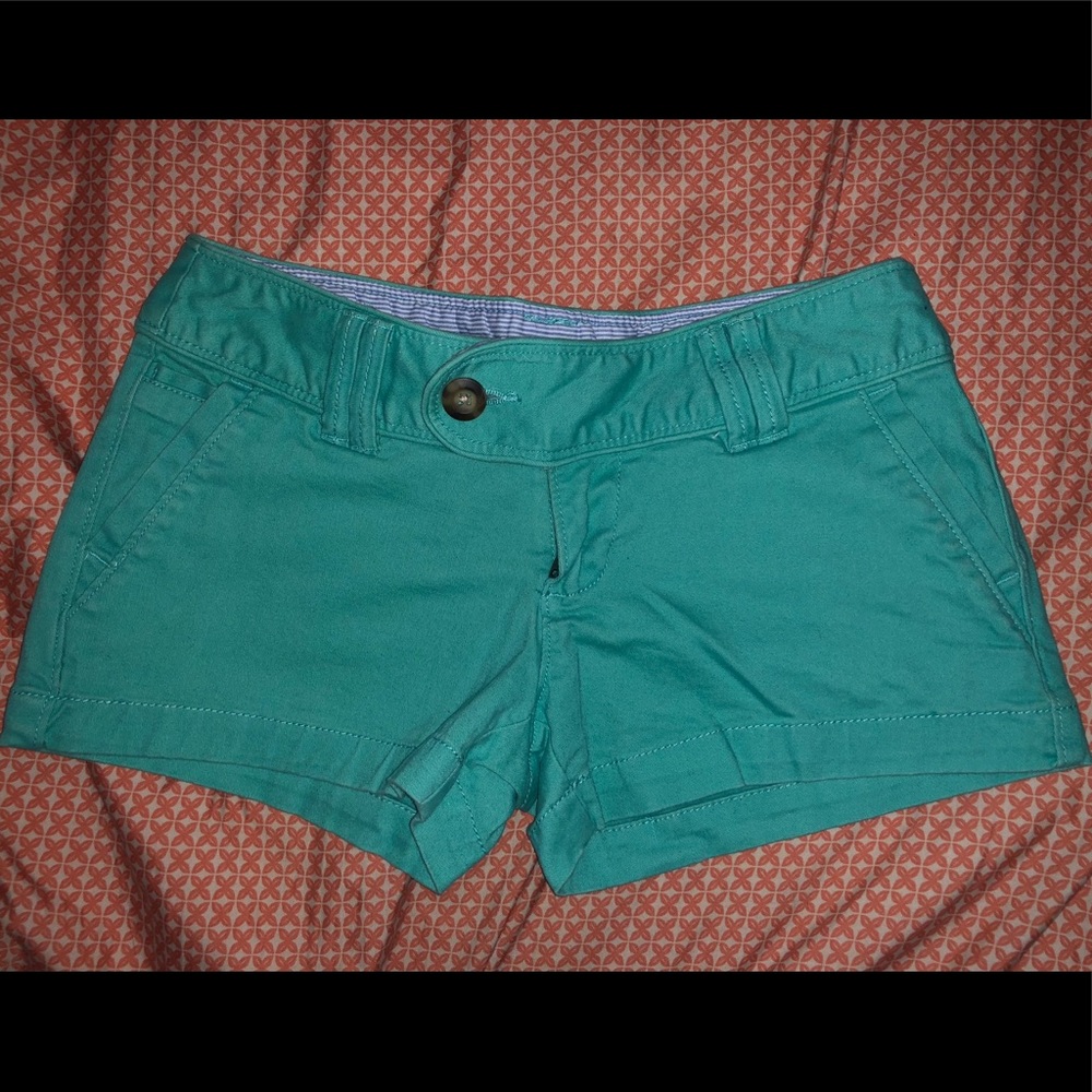 Women’s red camel shorts